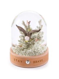 Schneekugel „Stay Brave – Der Mut“ mit Adler, Symbol für Mut und Inspiration