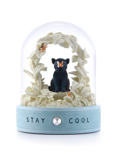 Schneekugel „Stay Cool – Die Gelassenheit“ – Inspiration und Ruhe, mit edler Pantherfigur