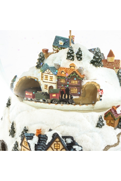 Große Schneekugel „Heiligabend“ mit fahrendem Dampfzug, rotierendem Schlitten und Musik