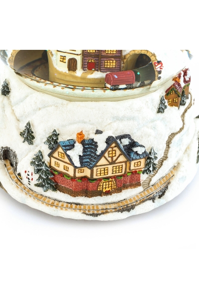 La Grande Boule à Neige « Réveillon de Noël, Le Père Noël est bientôt là ! », Un Petit Train à Vapeur Passant dans Le Village et