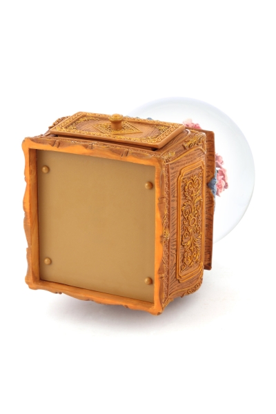 Sammler-Schneekugel mit Spieluhr und Schmuckschublade %shop-name%