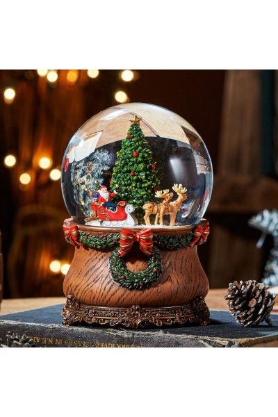 Große klassische Weihnachts-Schneekugel mit Spieluhr, Weihnachtsmann und geschmücktem Tannenbaum