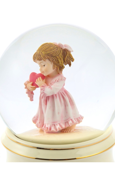 Cœur d’ange – boule à neige musicale artisanale avec ange et cœur rouge