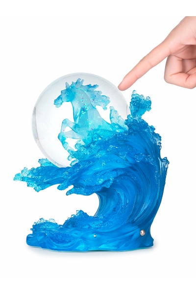 Moderne beleuchtete Schneekugel mit Pferd und Schneefall-Effekt