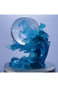 Boule à neige lumineuse moderne avec cheval et effet tourbillon